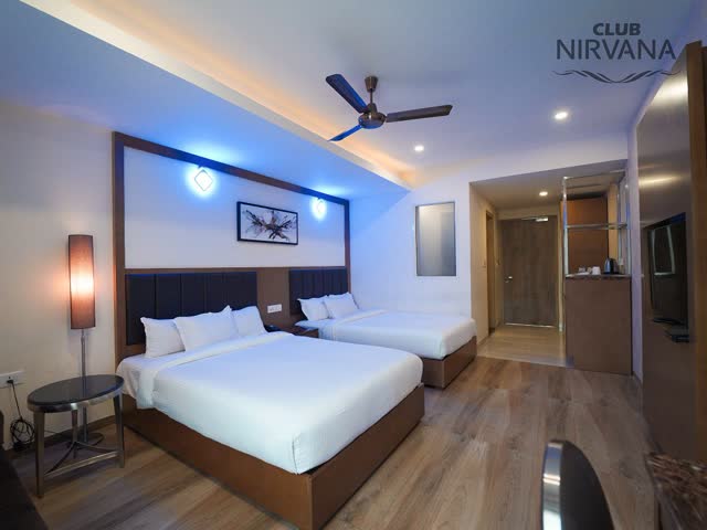 Luxury Twin Room, photo 5